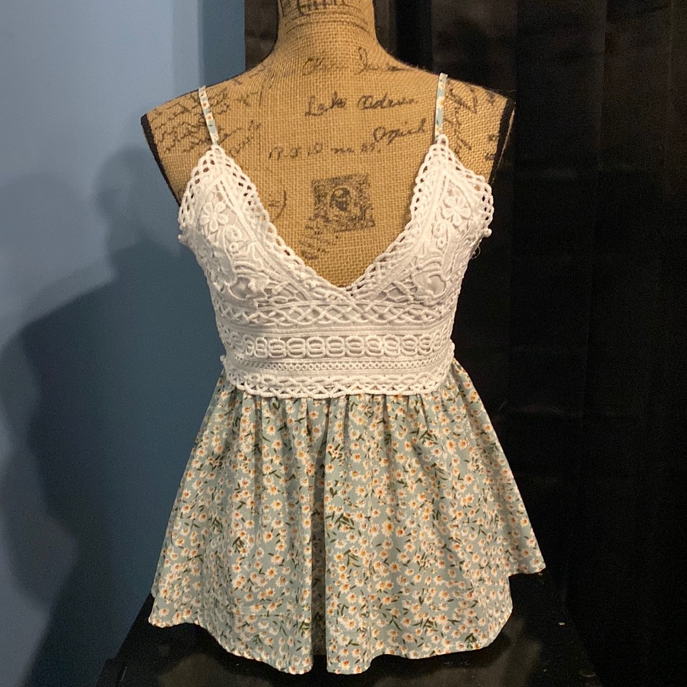 Lace and print tank tops